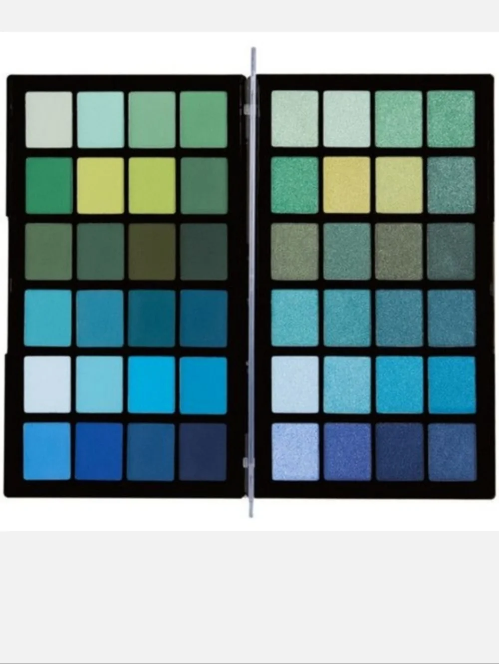 Revolution Discontinued Colour Book Palette CB05 - Picture 3 of 5